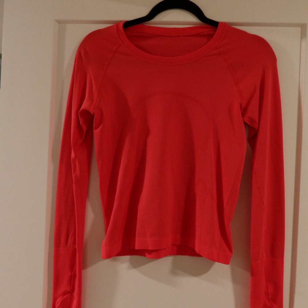 Lululemon Long Sleeve Hot Pink